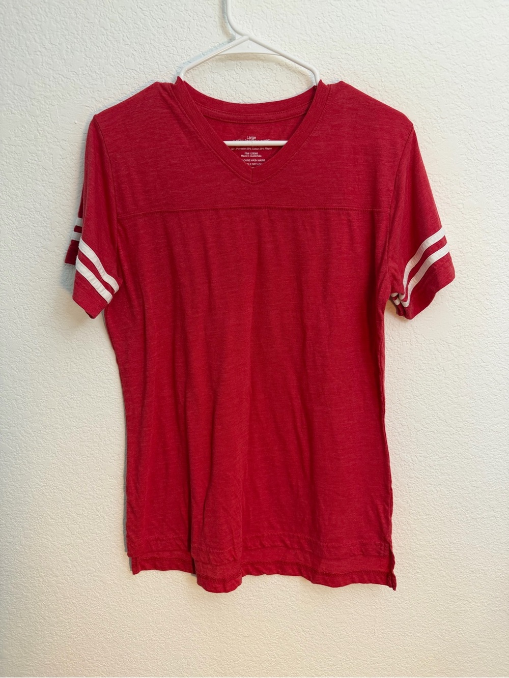 Source Unknown Red V-Neck Short Sleeve Jersey with White Sleeve Stripes